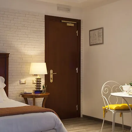 Hotel Andris 3*