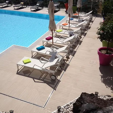 Hotel Andris