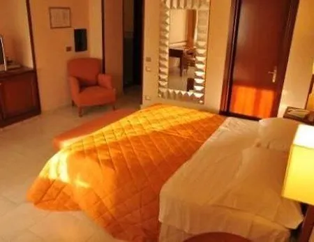 Hotel Andris 3*