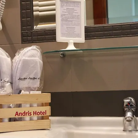 Andris エルコラーノ